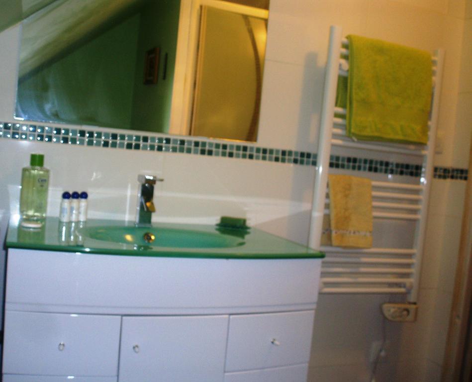 Bed and Breakfast Chambre D'Hote De La Belle Jardiniere Chagny  Zimmer foto