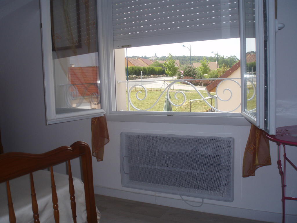 Bed and Breakfast Chambre D'Hote De La Belle Jardiniere Chagny  Zimmer foto