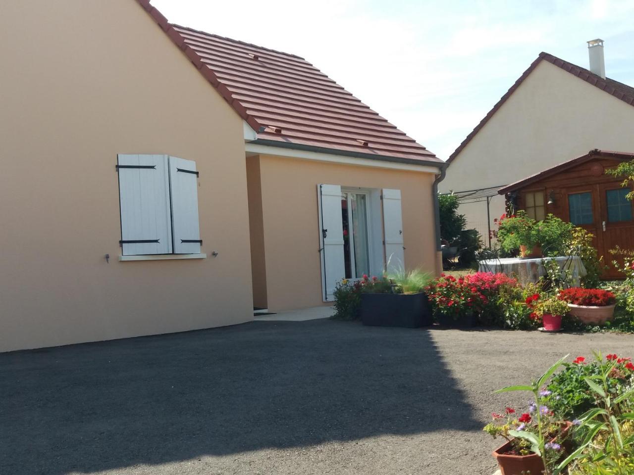 Bed and Breakfast Chambre D'Hote De La Belle Jardiniere Chagny  Exterior foto
